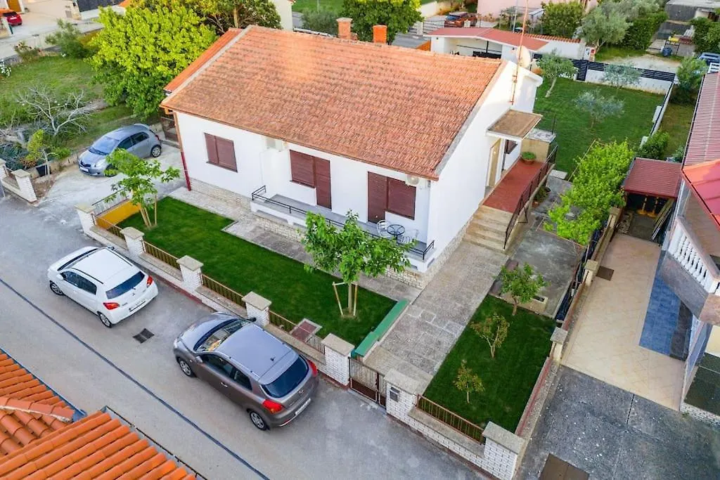 House With Private Pool 150 M From Sea! Villa Fazana Croatia