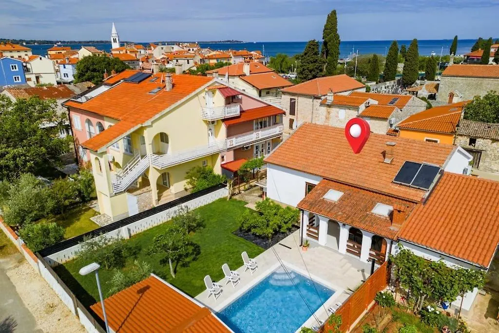 House With Private Pool 150 M From Sea! Villa Fazana