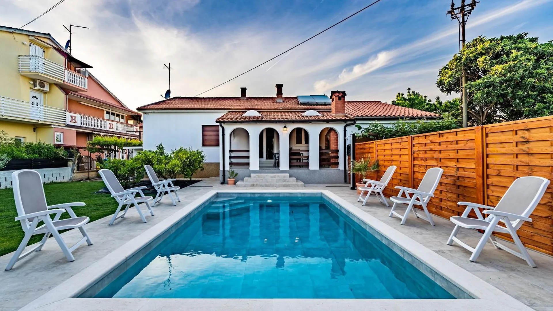 House With Private Pool 150 M From Sea! Villa Fazana